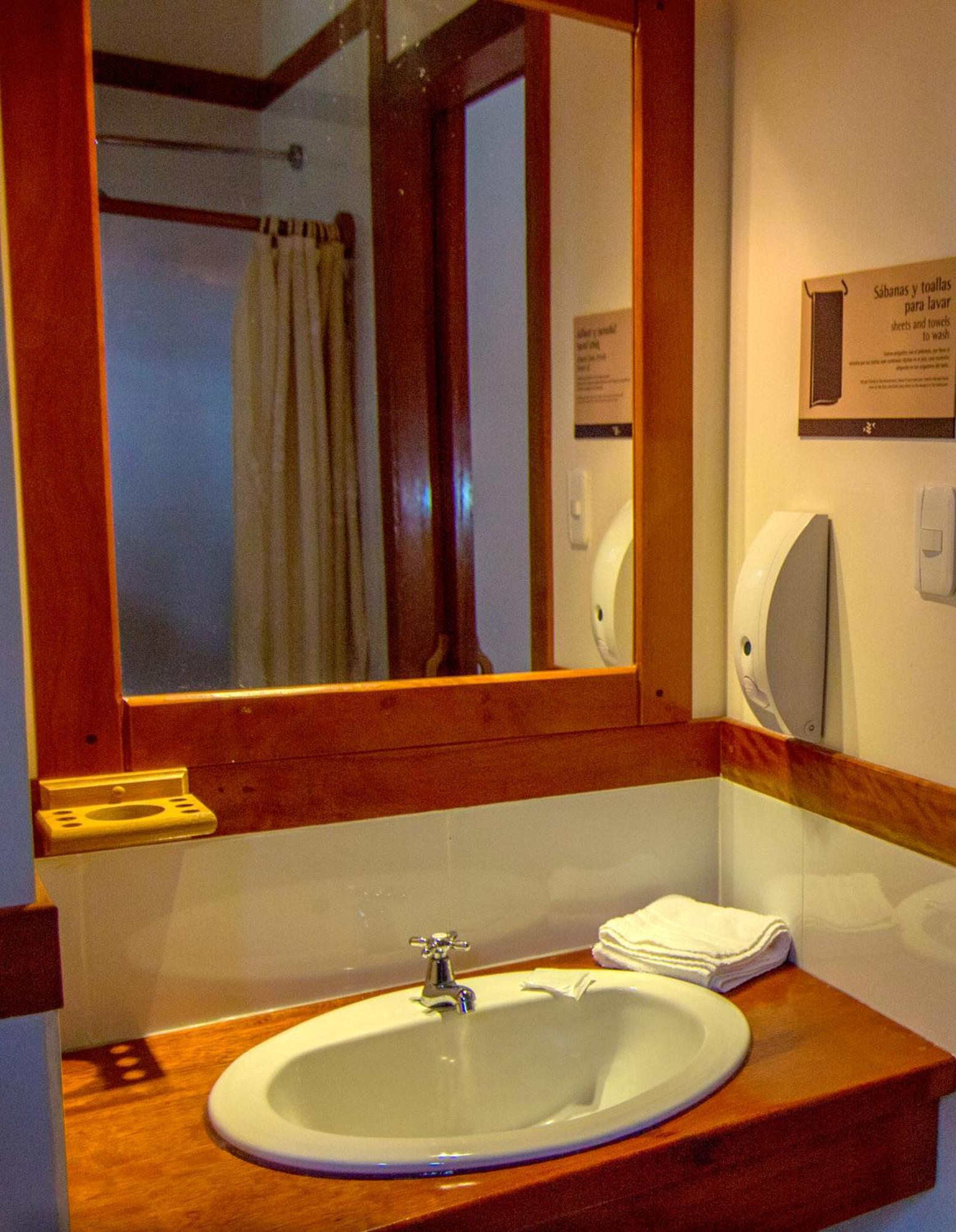 Sisakuna Lodge Mindo Habitación foto